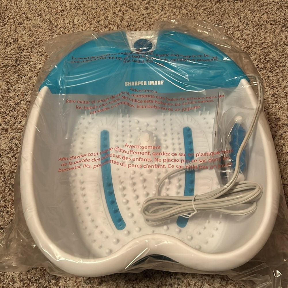 Brand new in box! Sharper Image foot spa & massager - Picture 4 of 6